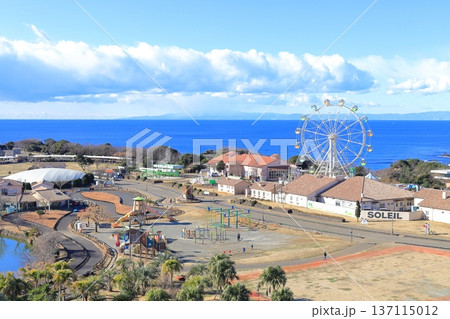 展望台から見る「ソレイユの丘の全景」 137115012