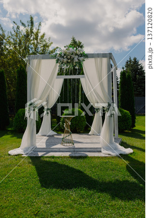 Place of marriage registration, decoration with Place of marriage registration, decoration with 137120820
