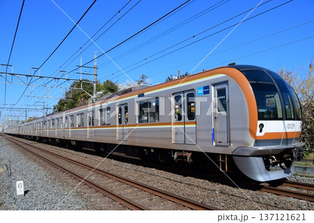 東京メトロ10000系10129F　東上線内 137121621