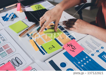 team of UI UX web designer are working together to develop mobile responsive websites with UI UX front end designer previews team of UI UX web designer are working together to develop mobile responsive websites with UI UX front end designer previews 137122821