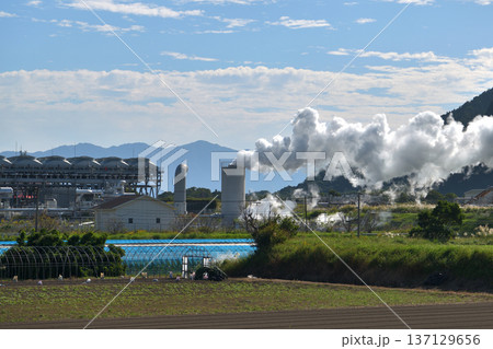 山川地熱発電所　鹿児島県指宿市 137129656