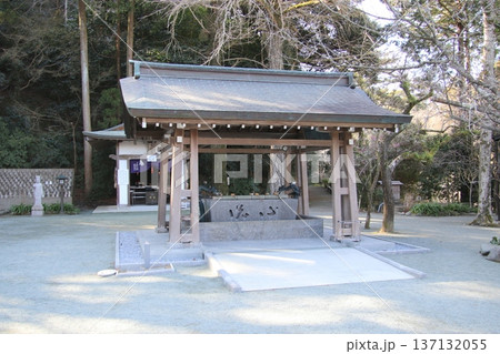 福岡県宗像市の鎮国寺の手水舎 137132055