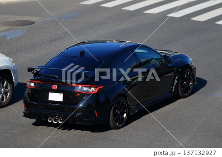 黒い国産スポーツカー 黒い国産スポーツカー 137132927