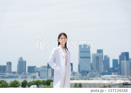 女医 女性医師 女医 女性医師 137134288