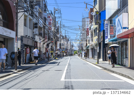 横浜市の都市風景　矢向駅 137134662