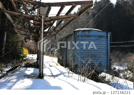 取り残された貨車 取り残された貨車 137136221