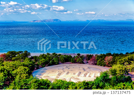 銭形砂絵 137137475