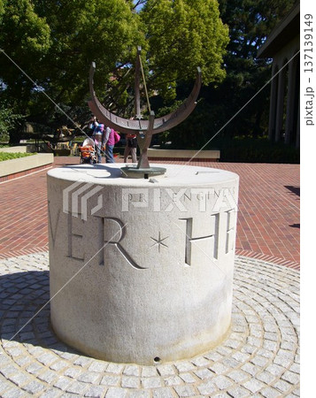 STANFORD UNIVERCITY STANFORD UNIVERCITY 137139149