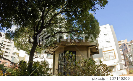 大田区池上　街角の久ヶ原馬頭観音堂 137140209