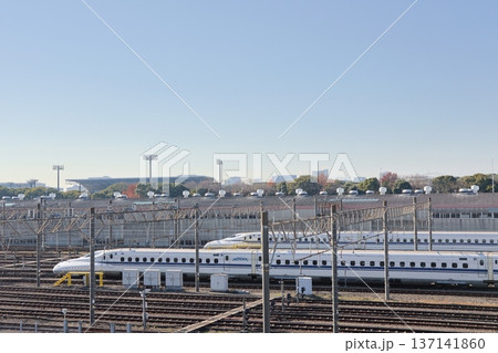 JR東海 大井車両基地に留置中の新幹線 JR東海 大井車両基地に留置中の新幹線 137141860
