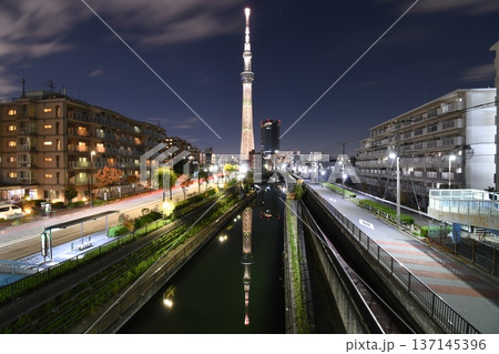 東京スカイツリー　特別ライティング　「オーナメントツリー」「エレガントツリー」「サンタクロース」 137145396