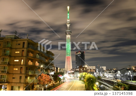 東京スカイツリー 特別ライティング 「オーナメントツリー」「エレガントツリー」「サンタクロース」 東京スカイツリー 特別ライティング 「オーナメントツリー」「エレガントツリー」「サンタクロース」 137145398