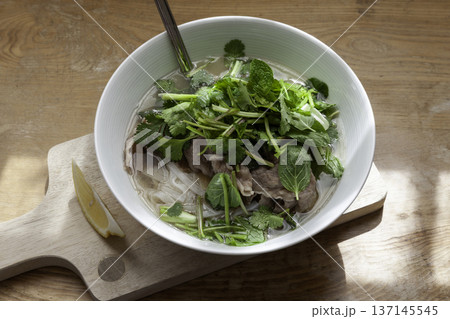 牛肉のフォー 137145545