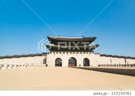Seoul, South korea - Feb. 28, 2026 : Gwanghwamun is the main and south gate of the palace Gyeongbokgung, in Jongno District, Seoul, South Korea. Seoul, South korea - Feb. 28, 2026 : Gwanghwamun is the main and south gate of the palace Gyeongbokgung, in Jongno District, Seoul, South Korea. 137150761
