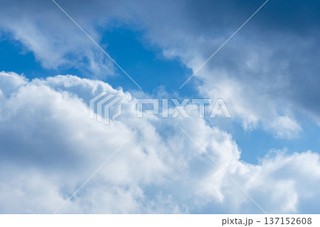 初冬の空　印象的な雲の輝き04 137152608