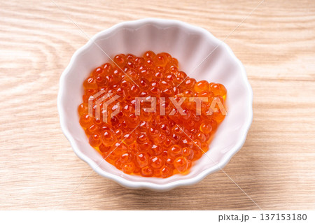 鮭のいくら 137153180