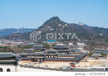 Seoul, South Korea - Feb. 28, 2026 : Aerial view of Gyeongbok palace and the Blue House in Seoul city, South Korea Seoul, South Korea - Feb. 28, 2026 : Aerial view of Gyeongbok palace and the Blue House in Seoul city, South Korea 137155415