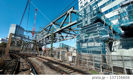 『送り出し工法』で仮設トラスが架橋した… 新【八ツ山跨線々路橋】 『送り出し工法』で仮設トラスが架橋した… 新【八ツ山跨線々路橋】 137156608