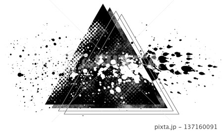 ノイズ混じりのハーフトーンとインクの飛沫　モノクロのシンプルでかっこいい抽象的な背景装飾　三角形 137160091