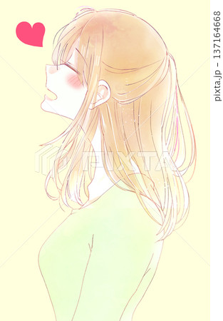 幸せそうな女性　横顔 137164668