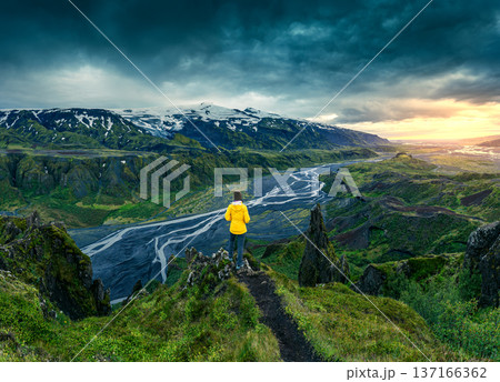 Dramatic view of Valahnukur viewpoint among volcanic mountain and glacier river in Thorsmork 137166362