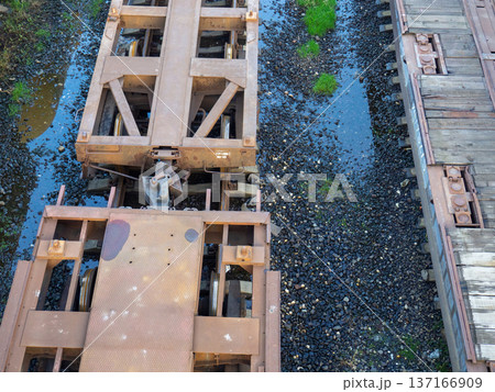 Empty freight train cars. Cars without a roof. Freight transportation. 137166909