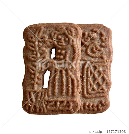 Traditional speculaas cookies with embossed figures on white Traditional speculaas cookies with embossed figures on white 137171308