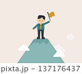 山頂で旗を掲げる男性 成功と目標達成のビジネスコンセプト 成長 キャリアアップ ベクター｜やさしいビ 137176437