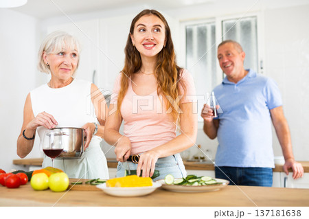 In the kitchen 137181638