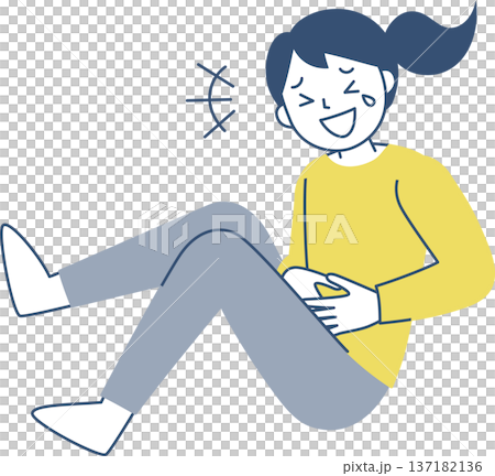 笑い転げる若い女性 137182136