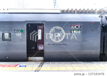 特急きらめき・乗車口 特急きらめき・乗車口 137183476