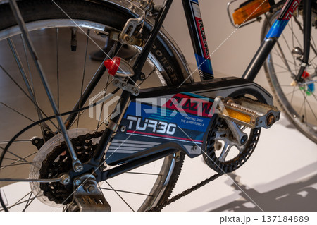 ジュニアスポーツ自転車 137184889