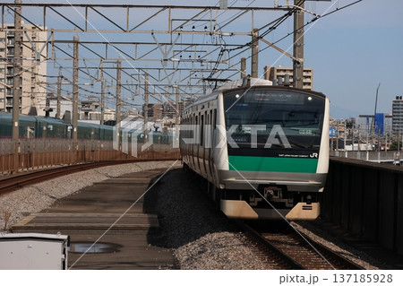 JR埼京線上り電車 137185928