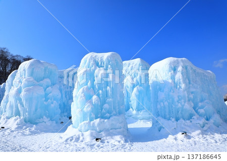 支笏湖　氷濤まつり 137186645