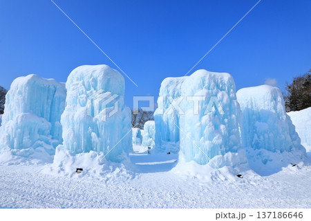 支笏湖　氷濤まつり 137186646