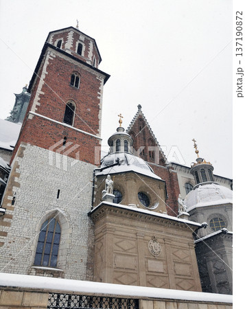 Krakow castle in the Poland Krakow castle in the Poland 137190872