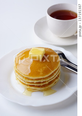 パンケーキとハチミツ パンケーキとハチミツ 137191387