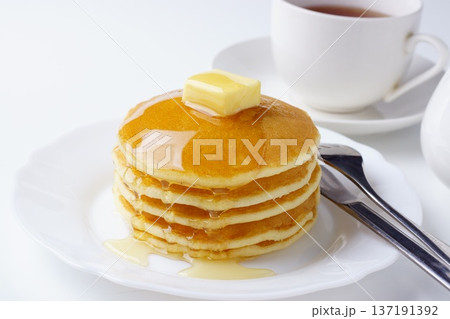 パンケーキとハチミツ パンケーキとハチミツ 137191392