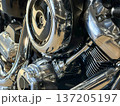 美しいバイクのエンジン 137205197