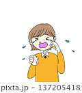 花粉症で大泣きする女性 137205418