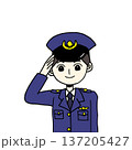 敬礼する警察官 137205427