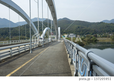 Han River bike path Han River bike path 137205951