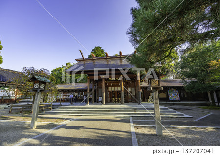 高岡　射水神社　拝殿　富山県高岡市 137207041