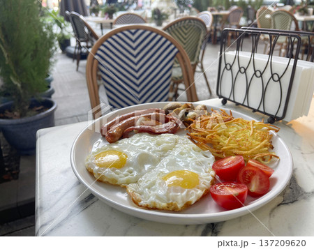 english breakfast on the table english breakfast on the table 137209620