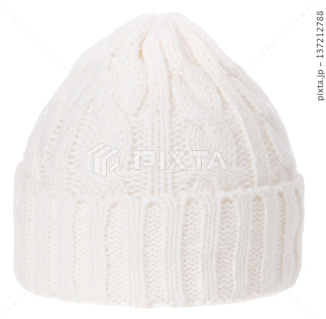 White cable knit beanie hat isolated on white White cable knit beanie hat isolated on white 137212788