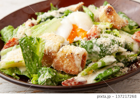 シーザーサラダ 137217268