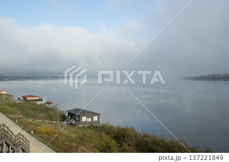Han River bike path 137221849