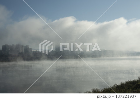 Han River bike path 137221937