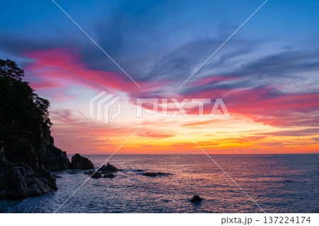 笹川流れ・夕景 137224174