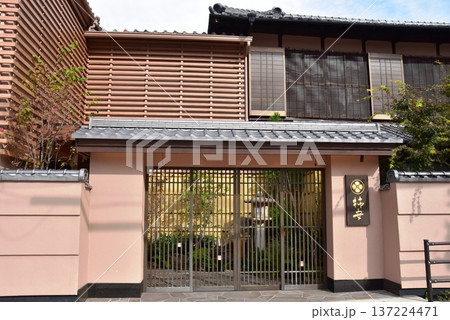 三重県桑名市 八間通りの老舗料亭柿安 三重県桑名市 八間通りの老舗料亭柿安 137224471